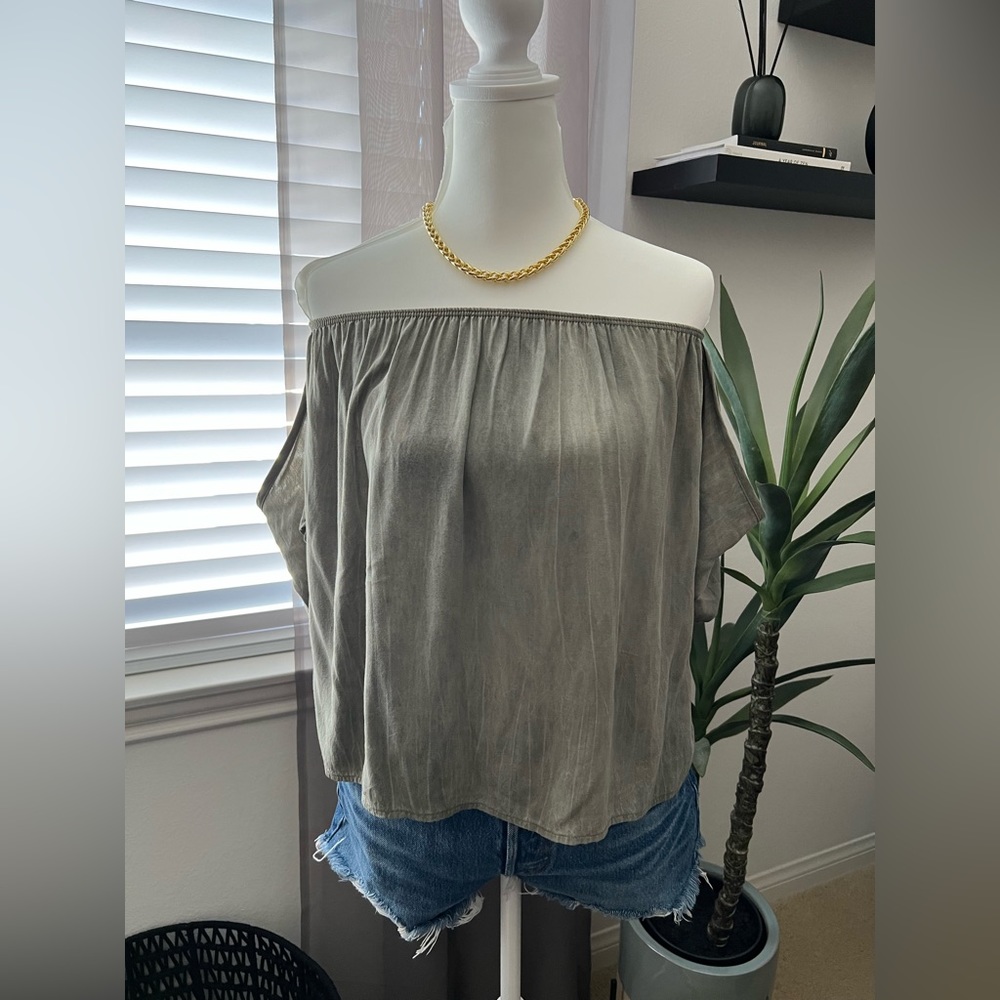 Off the shoulder summer top